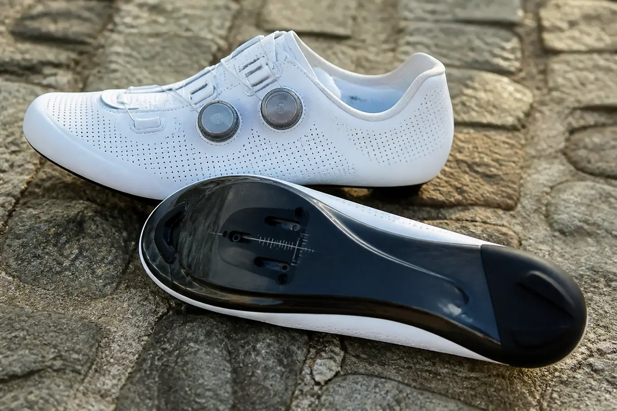 Rc7 Shimano : Chaussures vélo route performantes et avis 2026